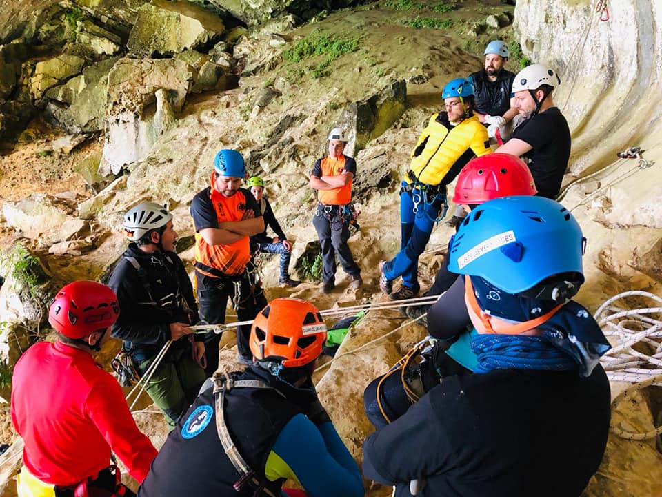 61337048_1387043291435306_94180790190997504_n